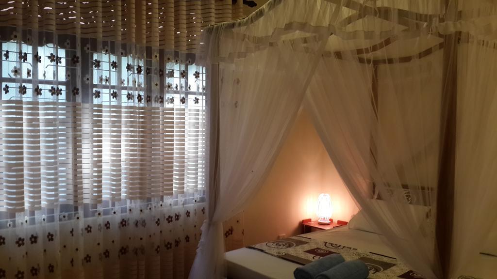 Golden Beach Rest Tangalle Exterior photo