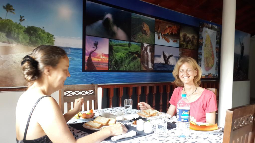 Golden Beach Rest Tangalle Exterior photo