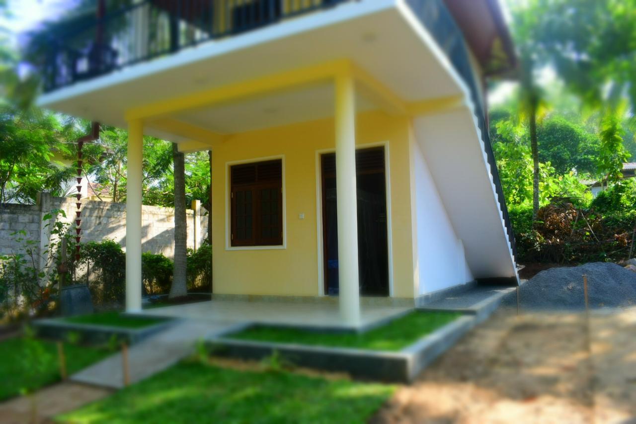 Golden Beach Rest Tangalle Exterior photo